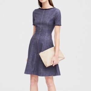 Banana Republic denim flare dress 3/4 sleeve size 4.  Worn once, blue lining